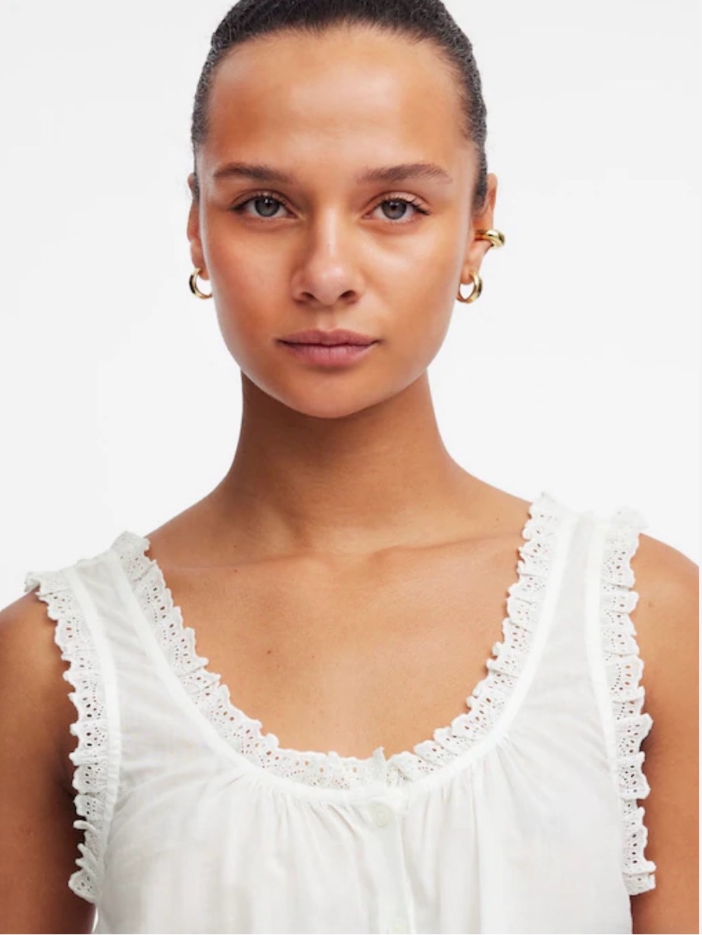 Madewell Embroidered Floral Scalloped Button Front Tank White Size Medium - Picture 4 of 5